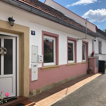 Сasa de vacaciones Sg Chaloupka Kubík - český Ráj Mlázovice