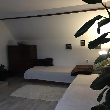 Sg - -chaloupka Kubik - Cesky Raj Nyaraló